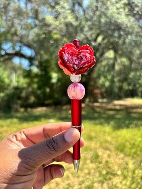 Handcrafted Red Floral Heart Beaded Pen